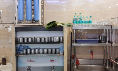 From-plastic-bottles-to-filtered-water